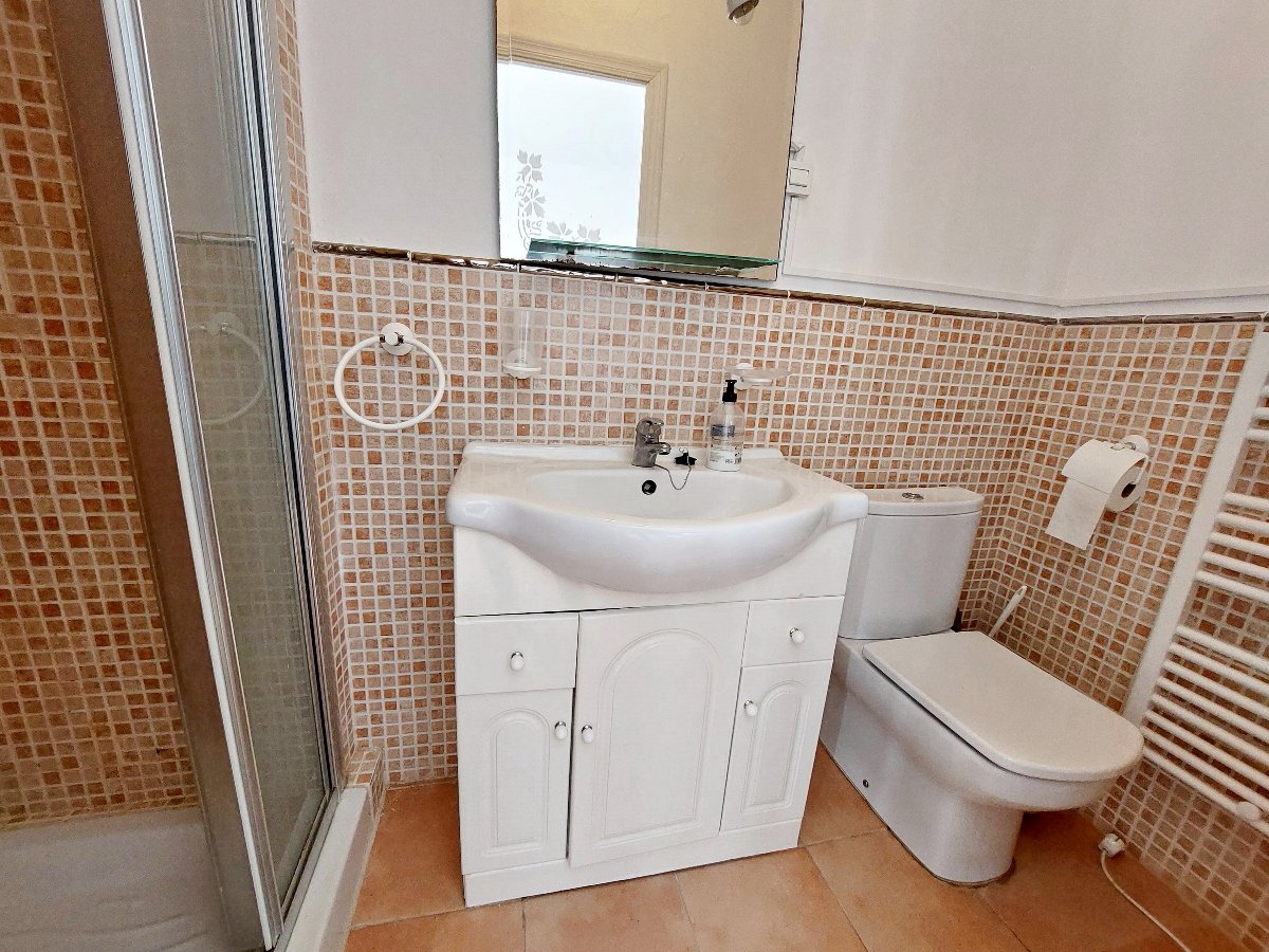 Andaluz Homes