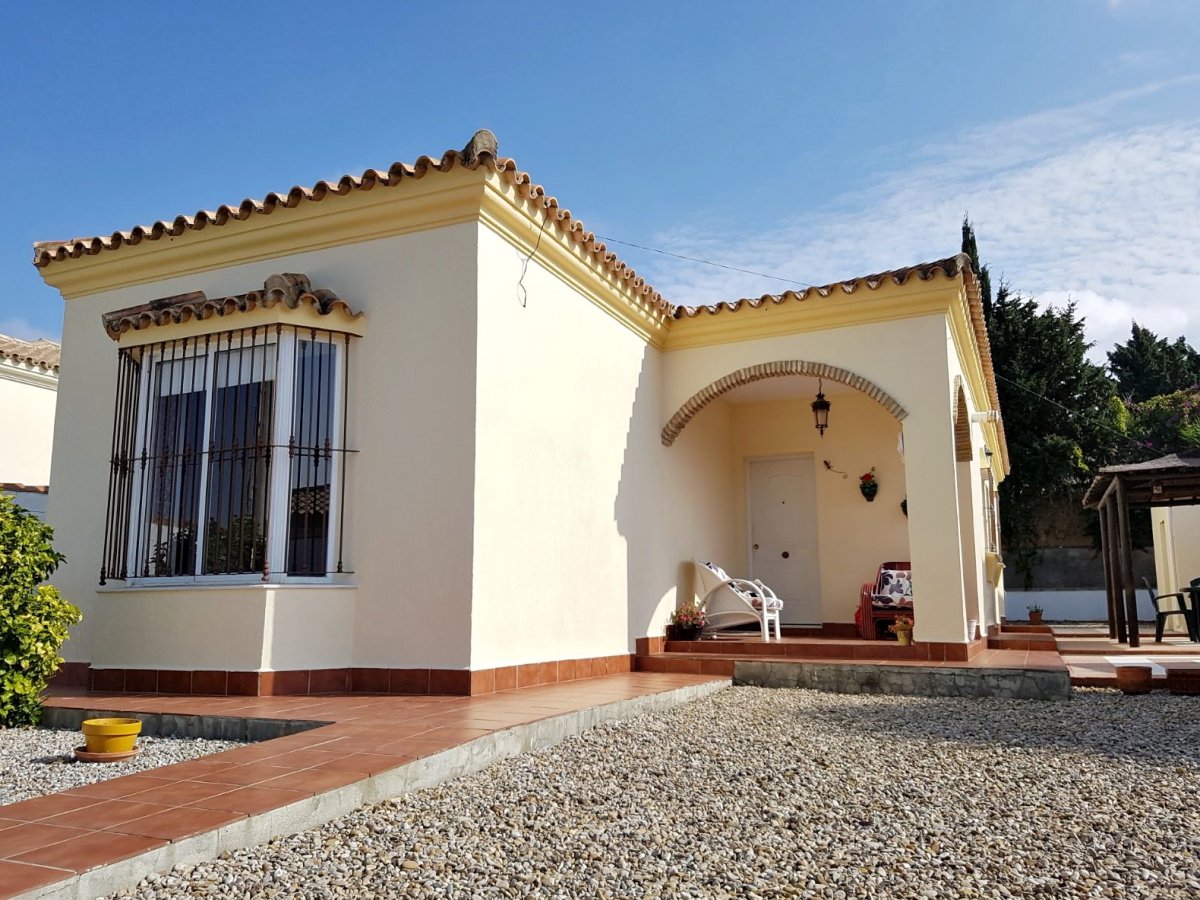 Andaluz Homes