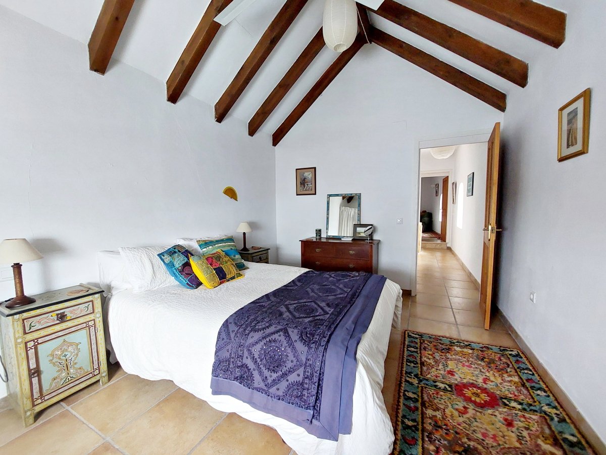 Andaluz Homes
