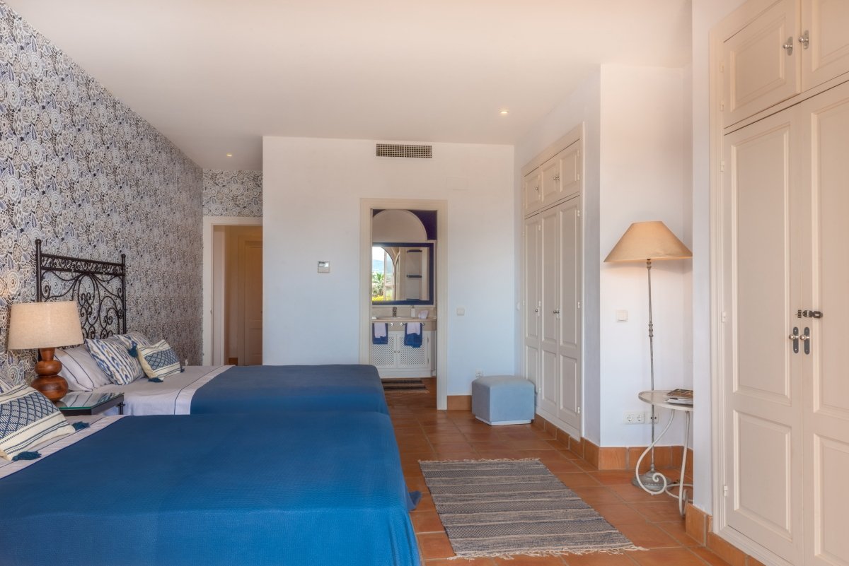 Andaluz Homes