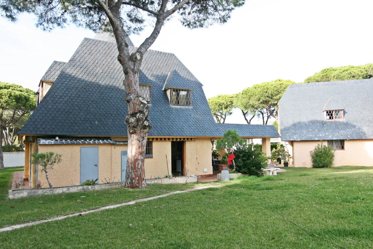 Andaluz Homes
