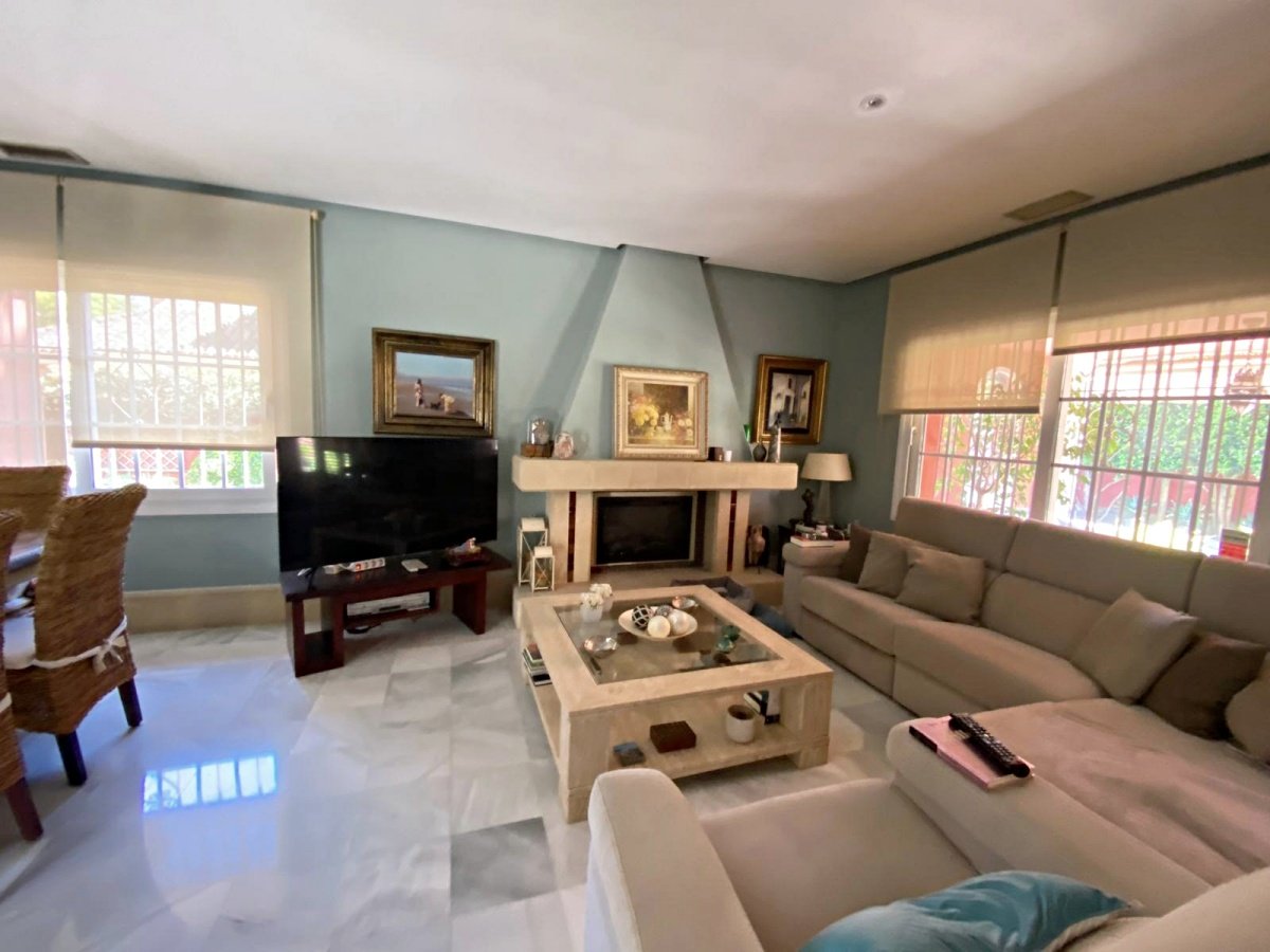 Andaluz Homes
