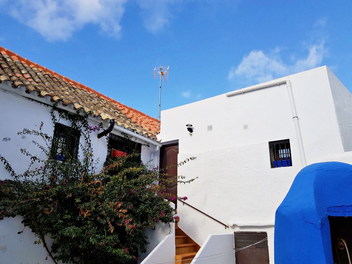 Andaluz Homes