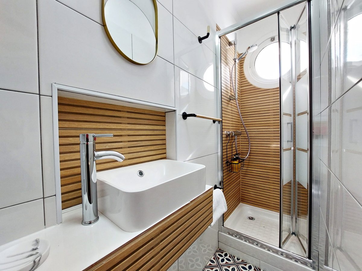 Andaluz Homes