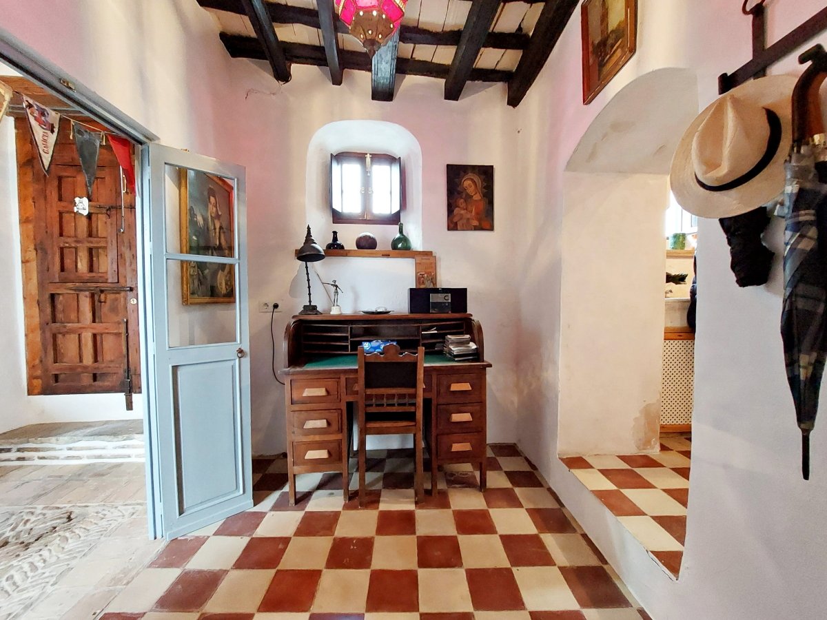Andaluz Homes