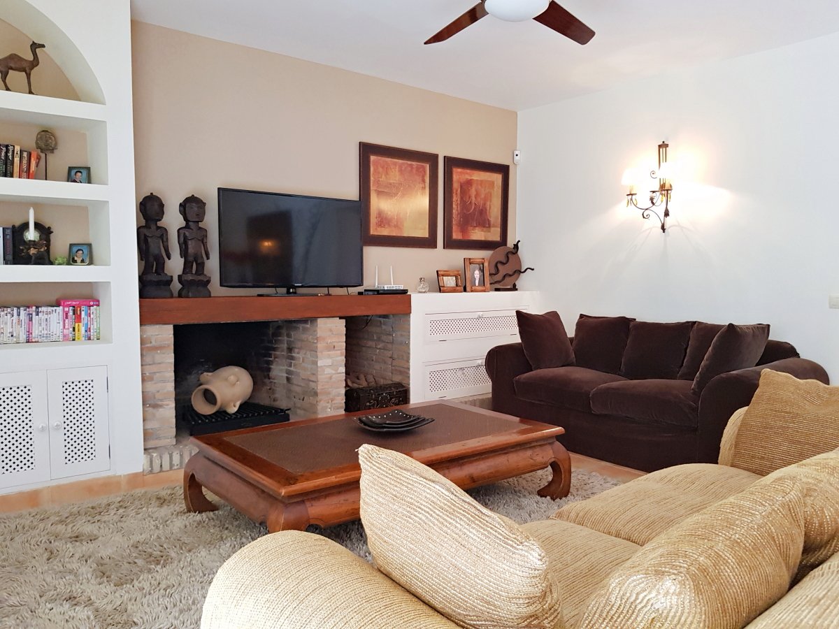 Andaluz Homes