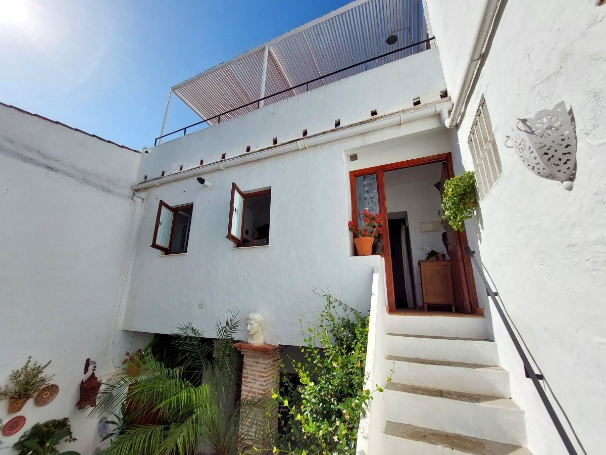 Andaluz Homes