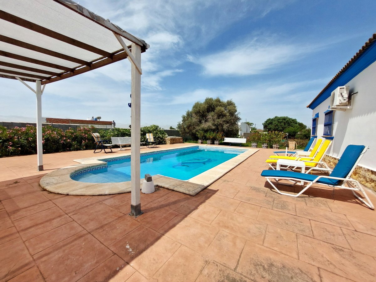 Andaluz Homes