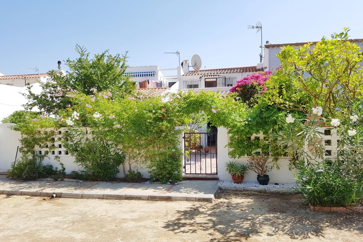 Andaluz Homes