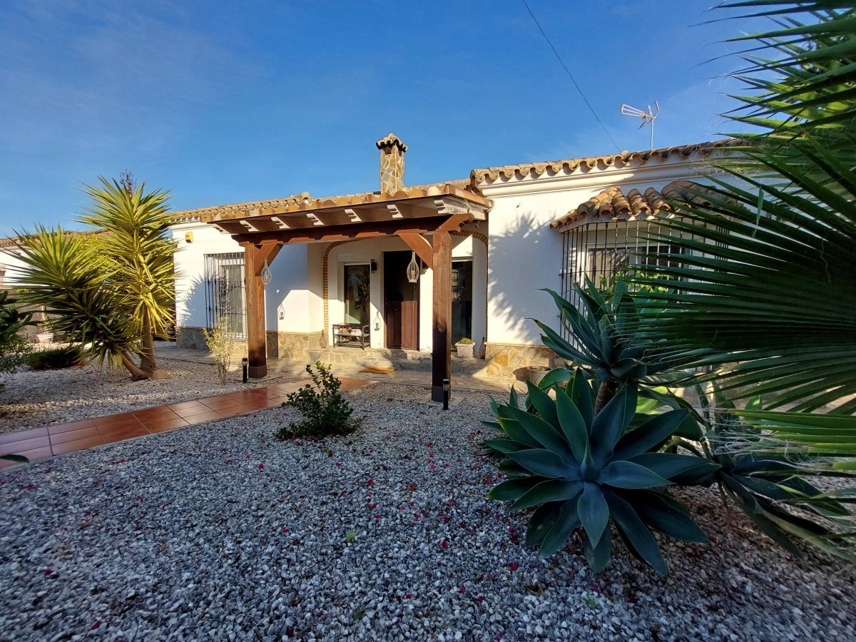 Andaluz Homes