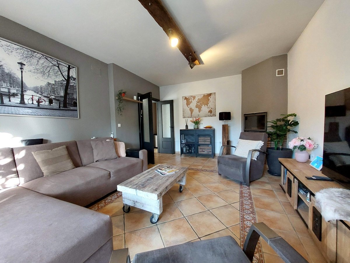 Andaluz Homes