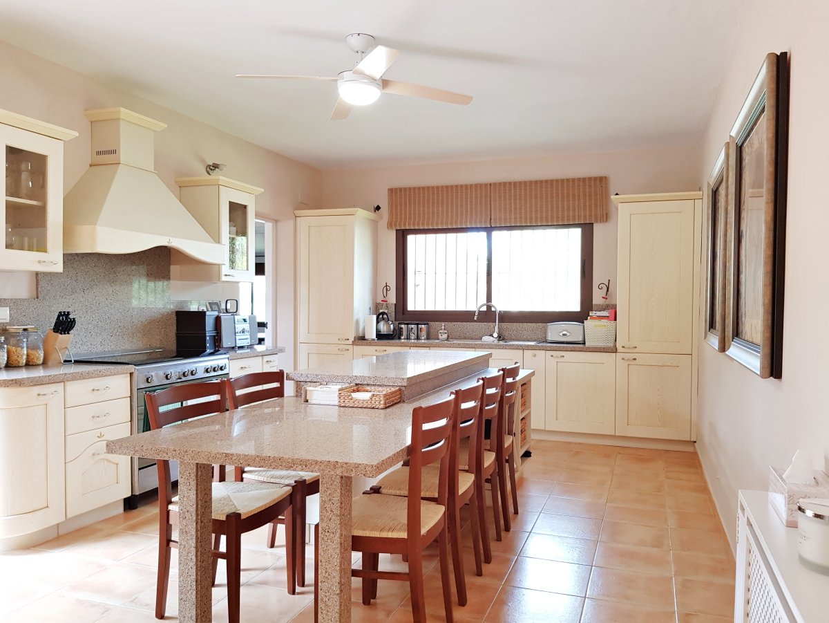 Andaluz Homes