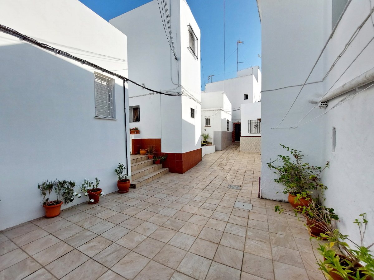 Andaluz Homes