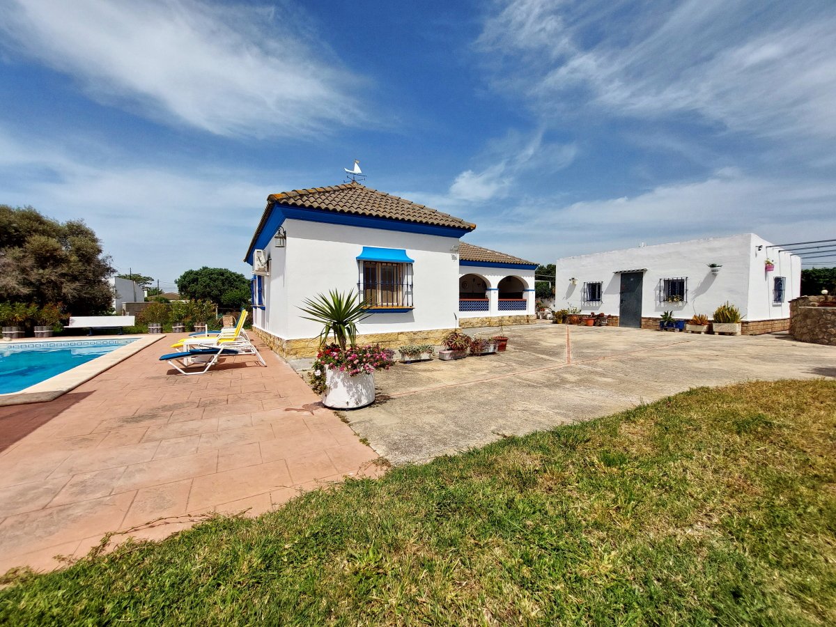 Andaluz Homes