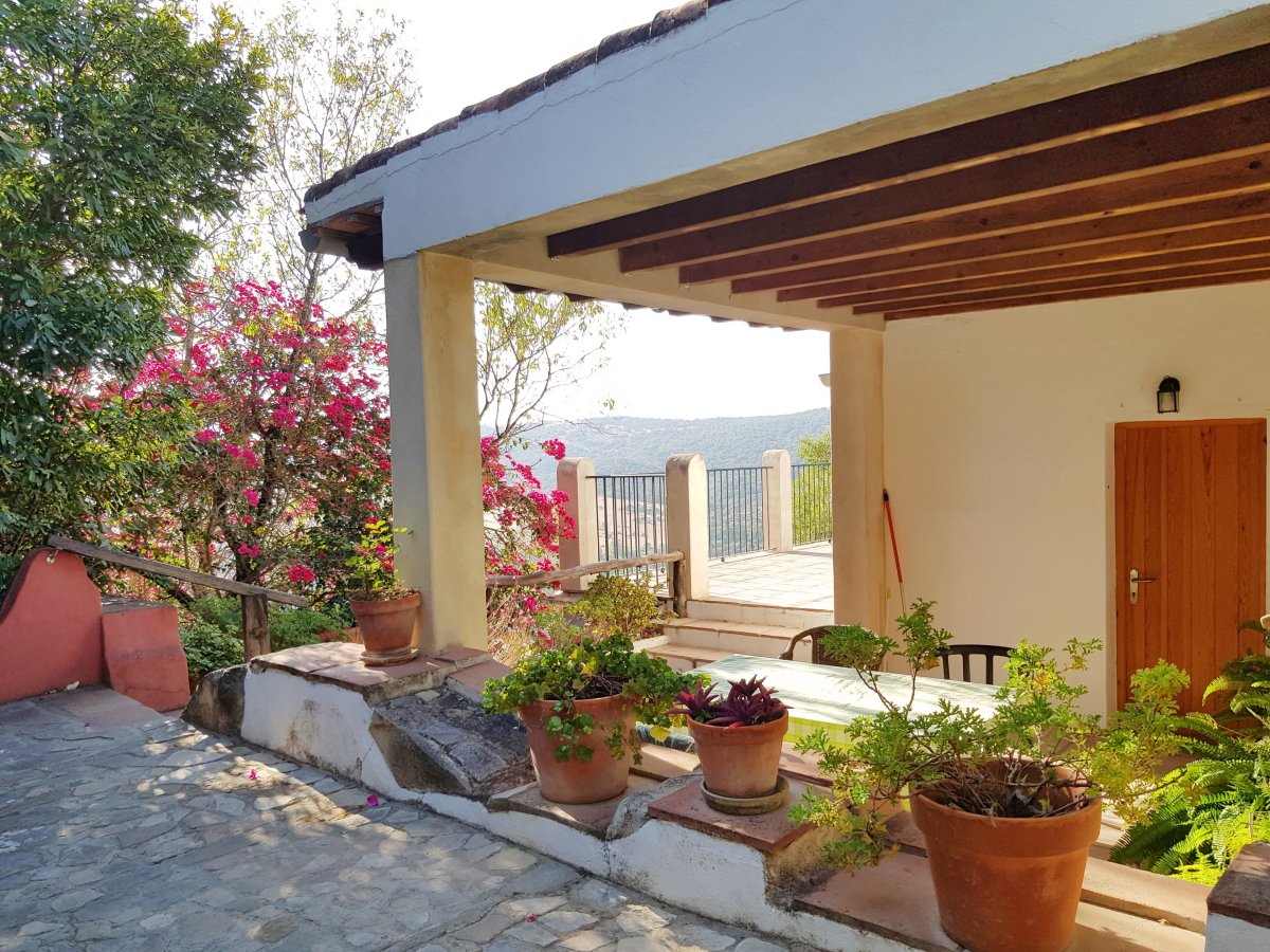 Andaluz Homes