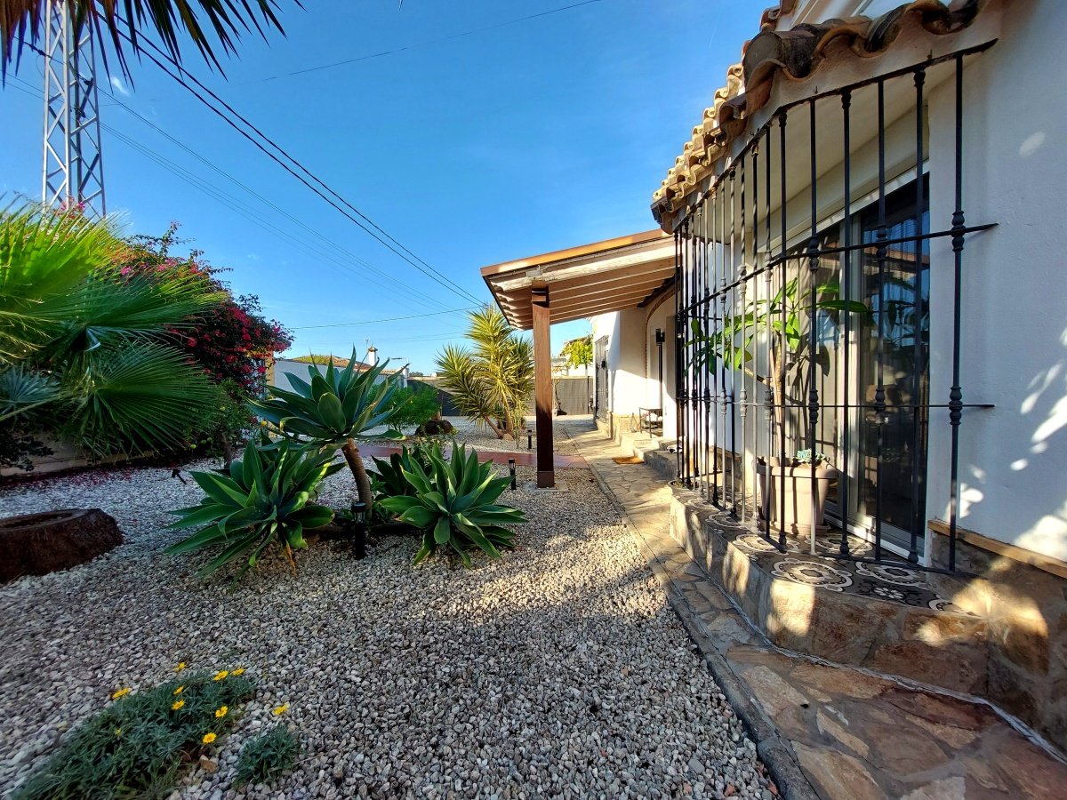 Andaluz Homes