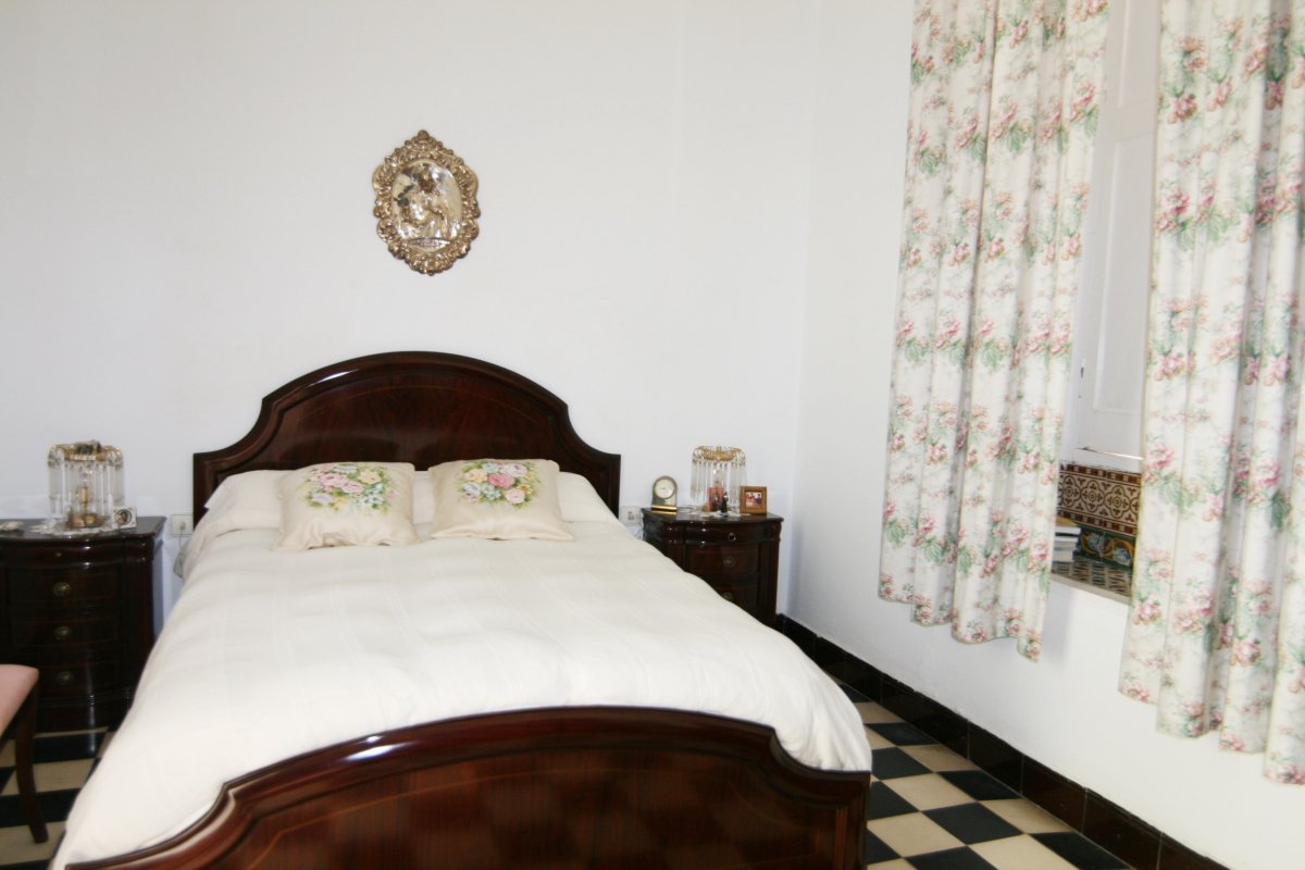 Andaluz Homes