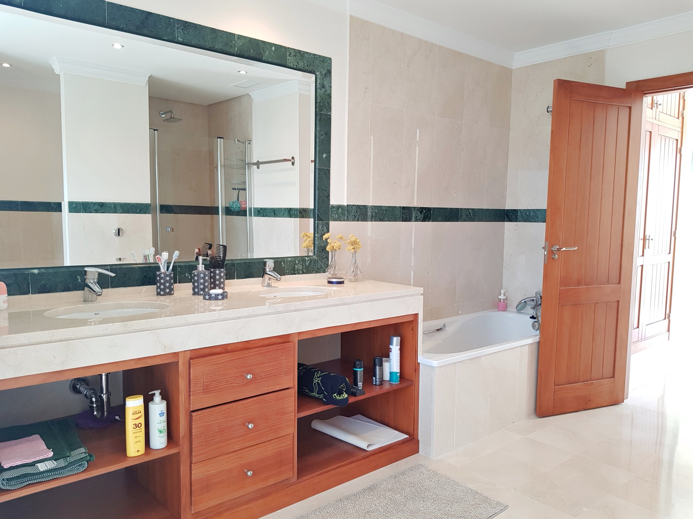 Andaluz Homes