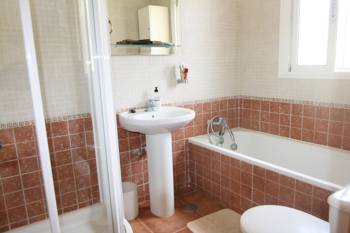 Andaluz Homes