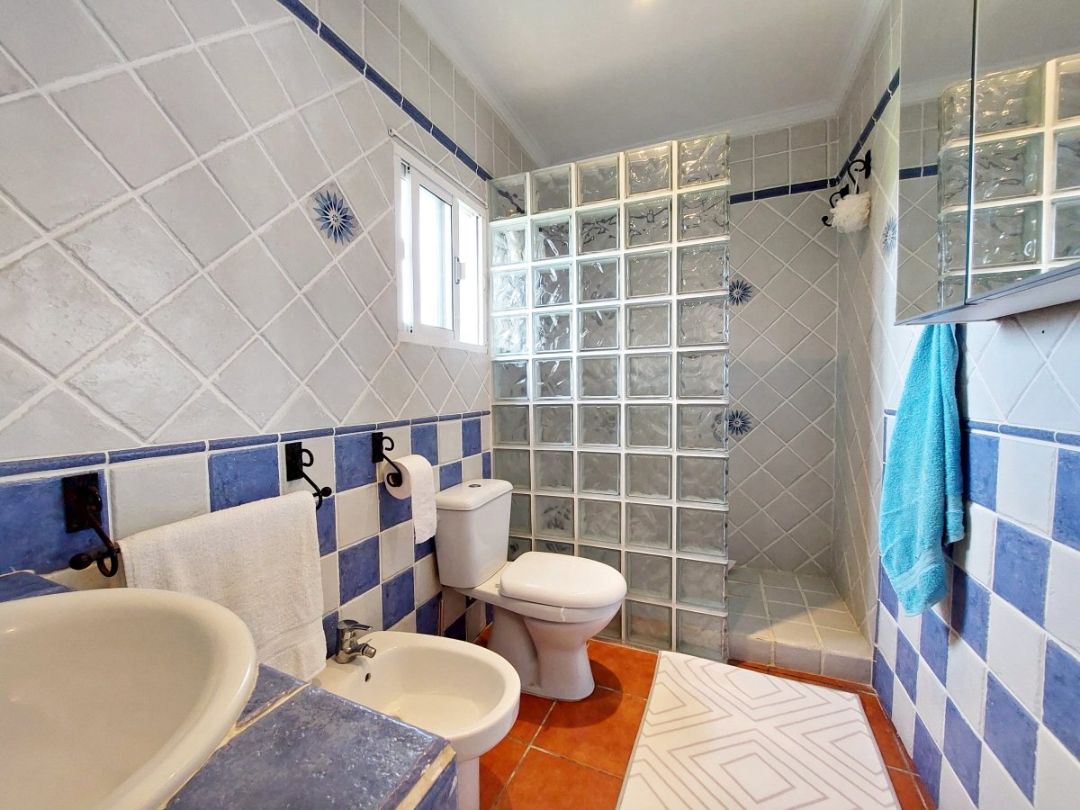 Andaluz Homes
