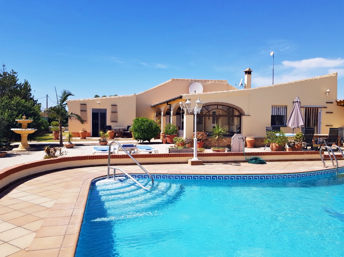 Andaluz Homes