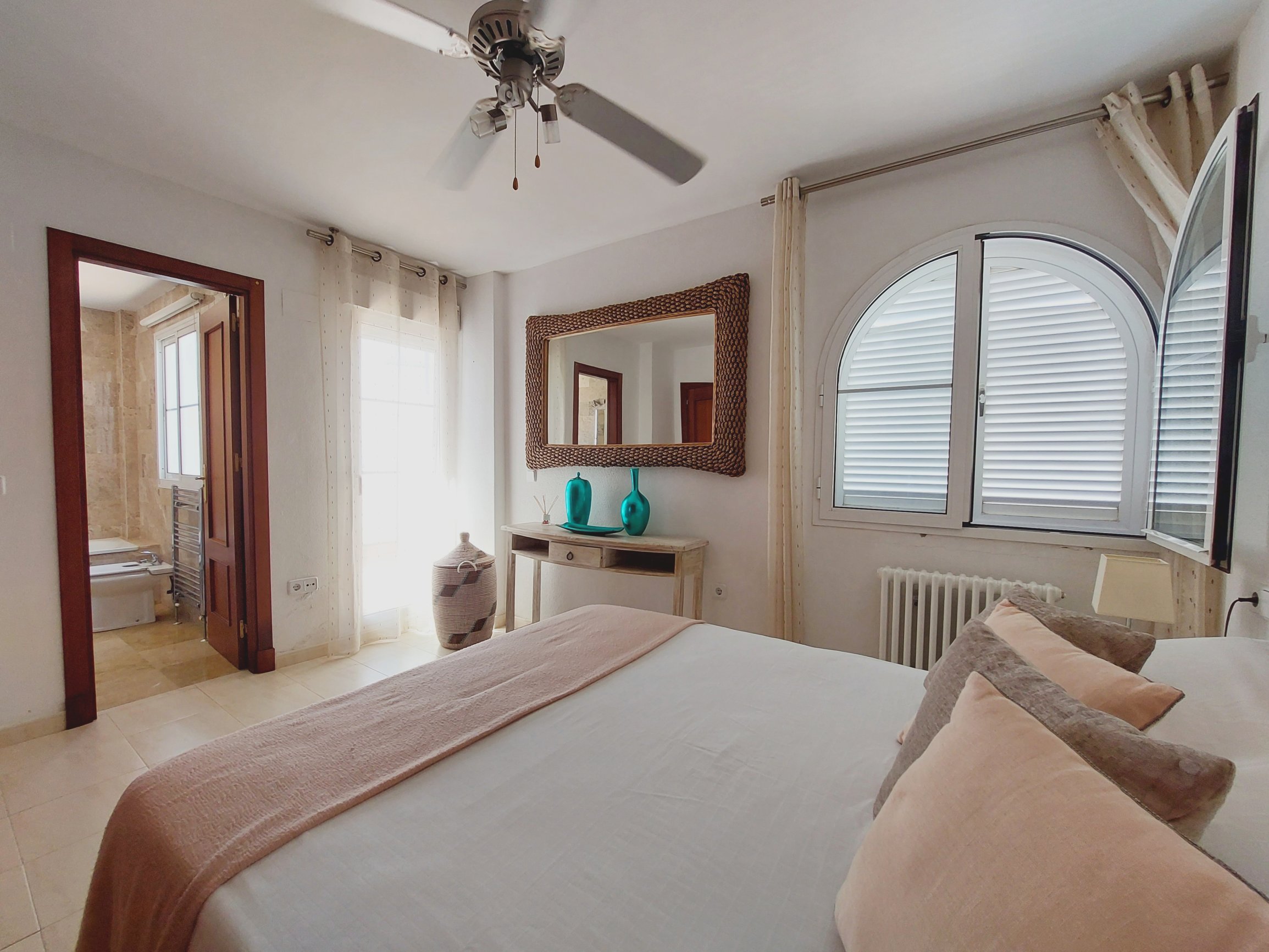 Andaluz Homes