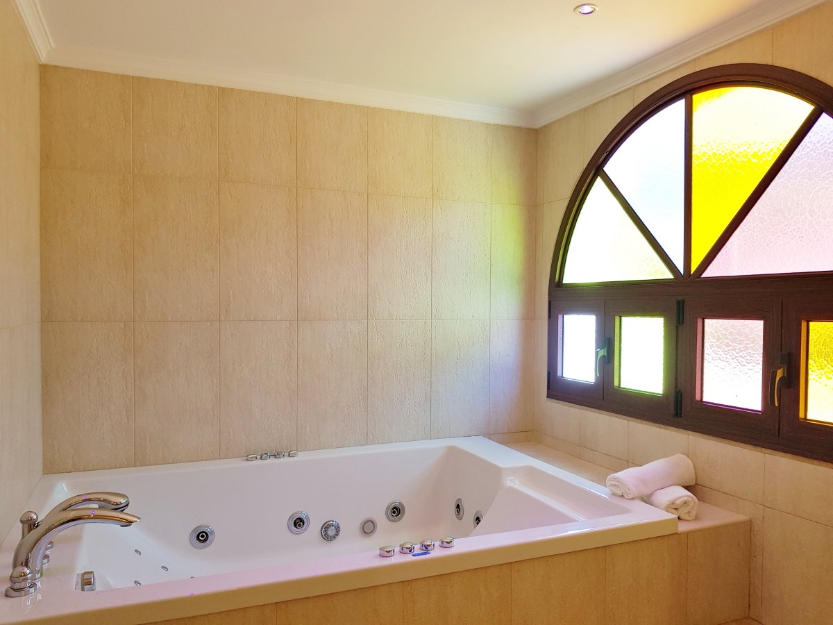 Andaluz Homes