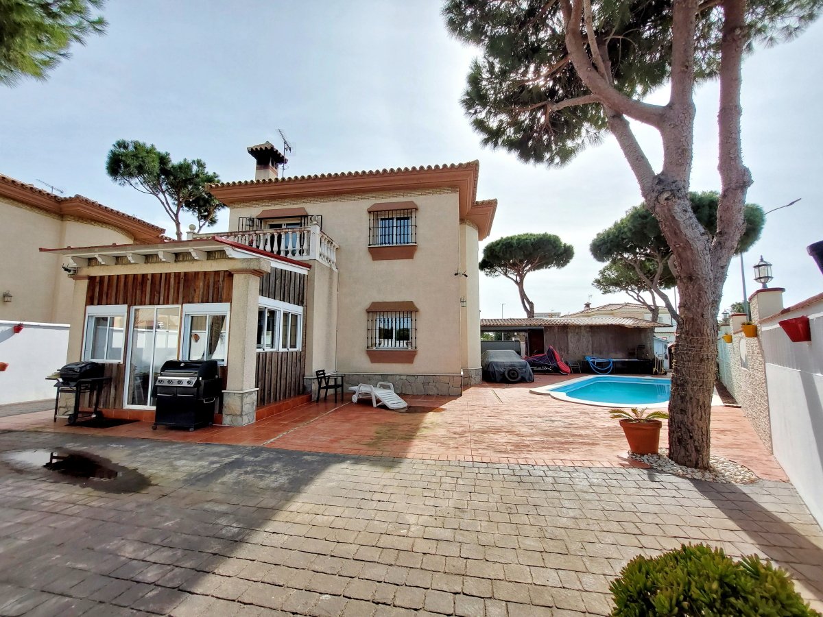 Andaluz Homes