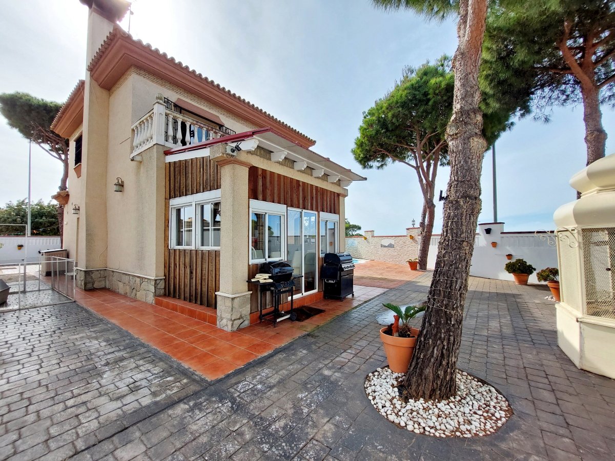 Andaluz Homes