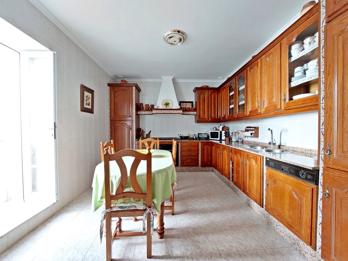 Andaluz Homes