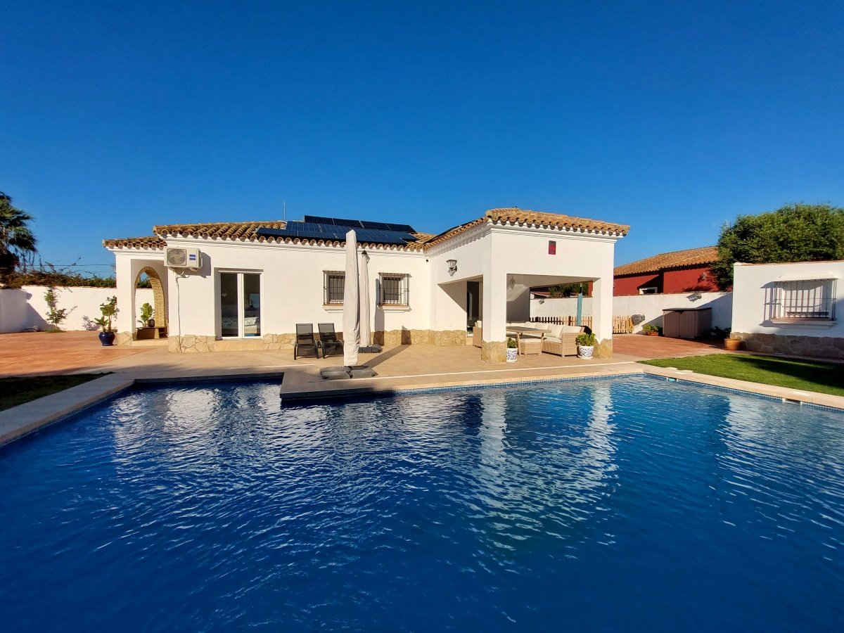 Andaluz Homes