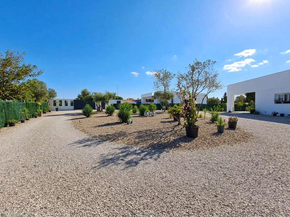 Andaluz Homes