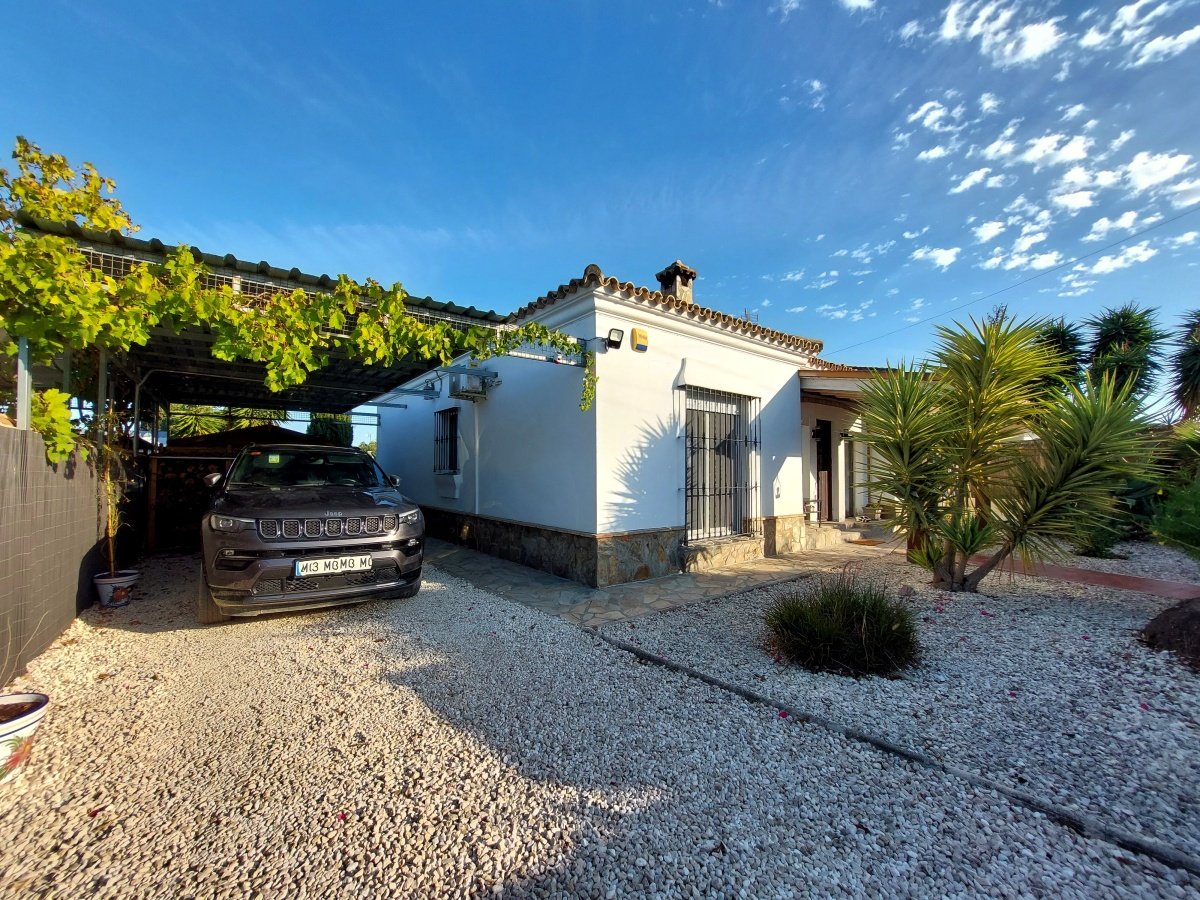 Andaluz Homes