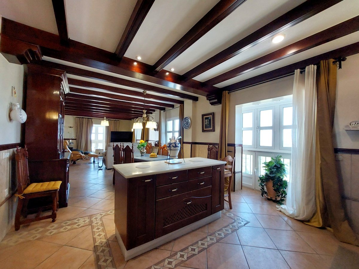 Andaluz Homes