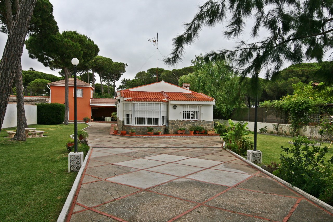 Andaluz Homes