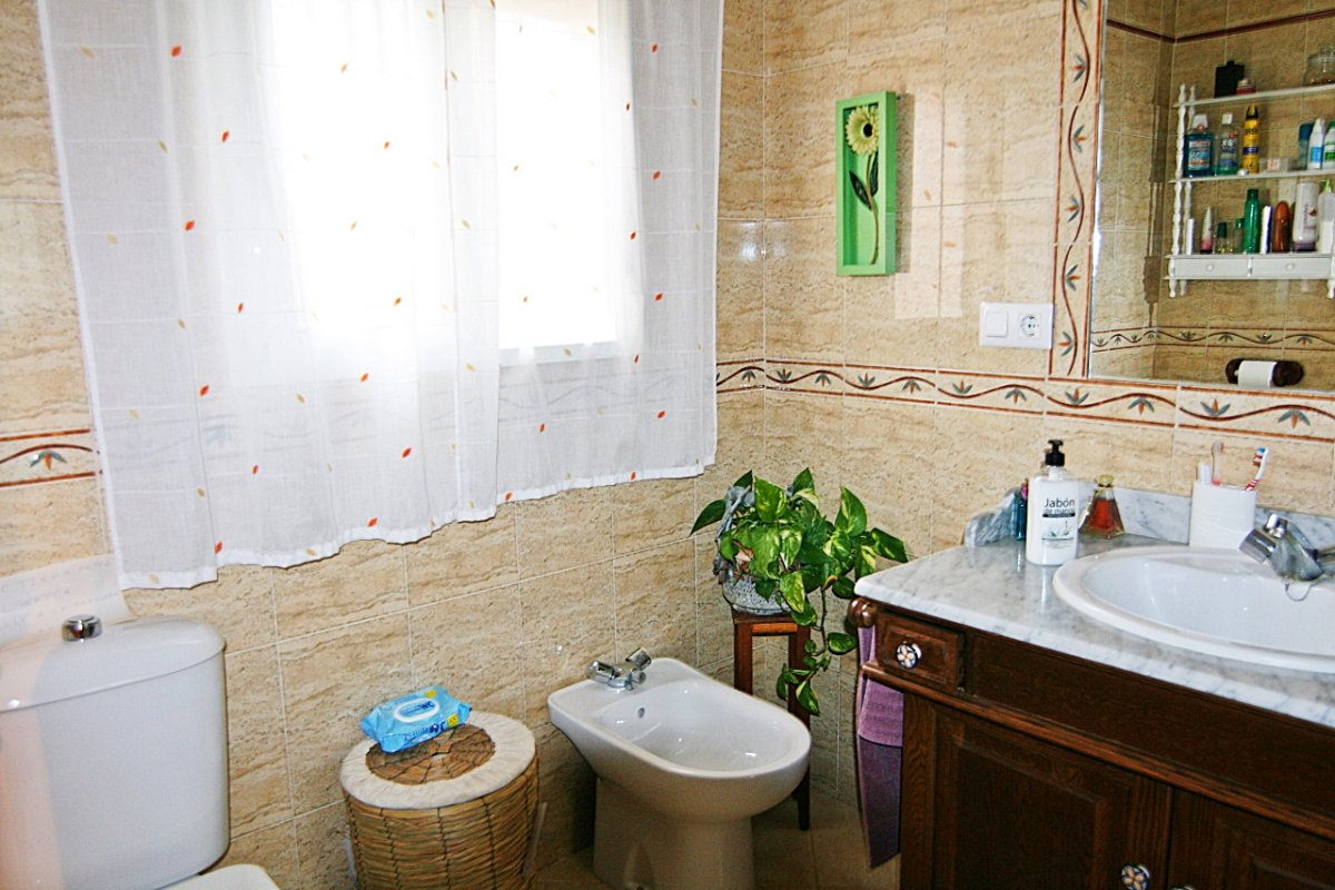 Andaluz Homes