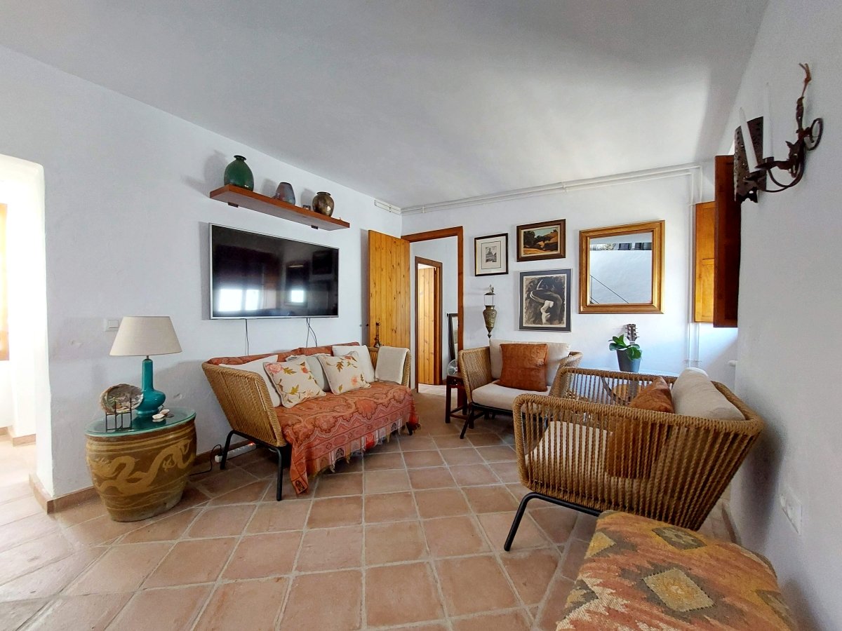 Andaluz Homes