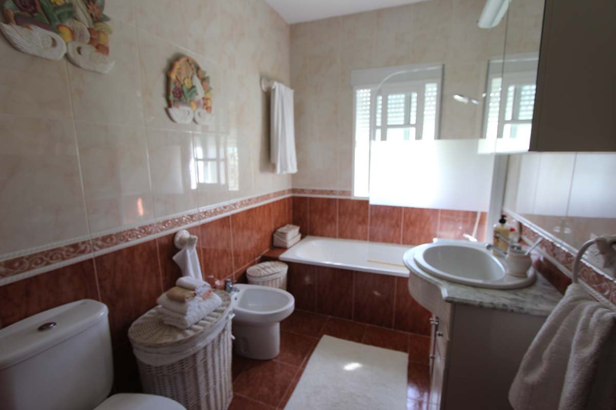 Andaluz Homes