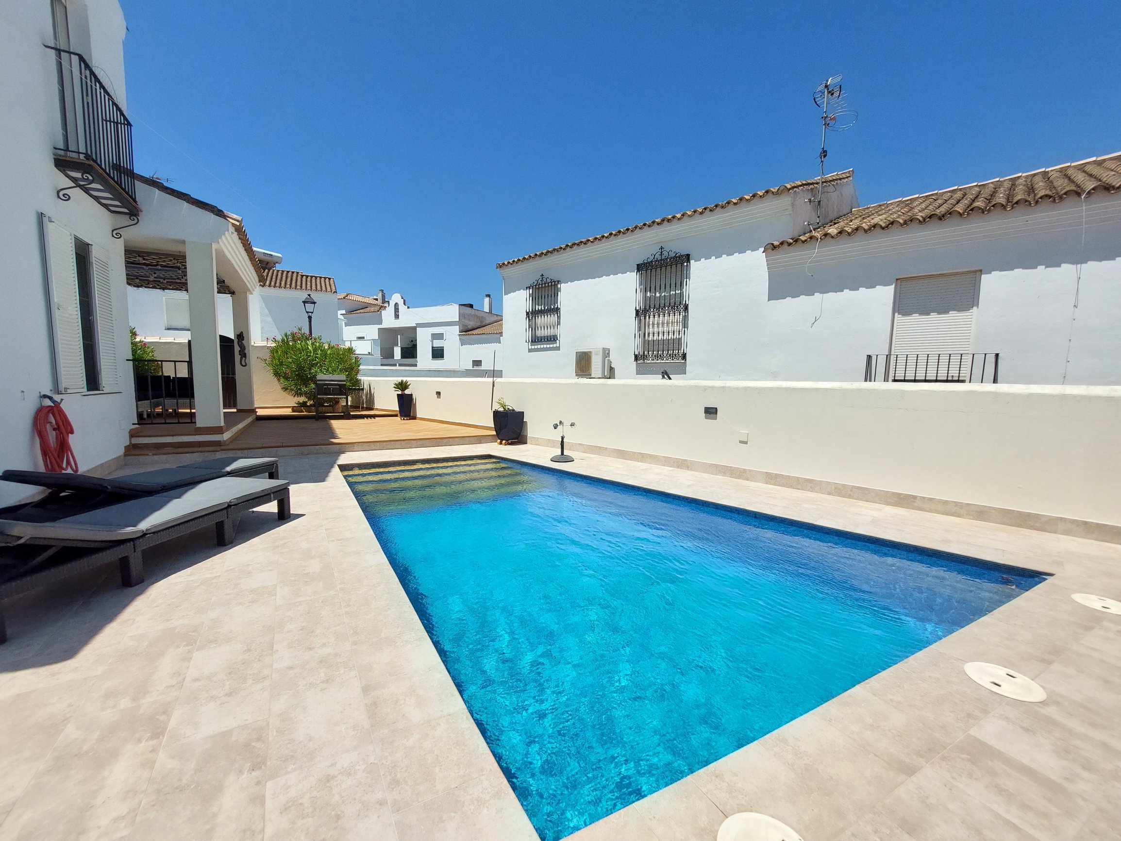 Andaluz Homes