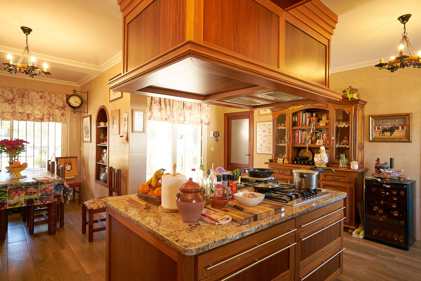 Andaluz Homes