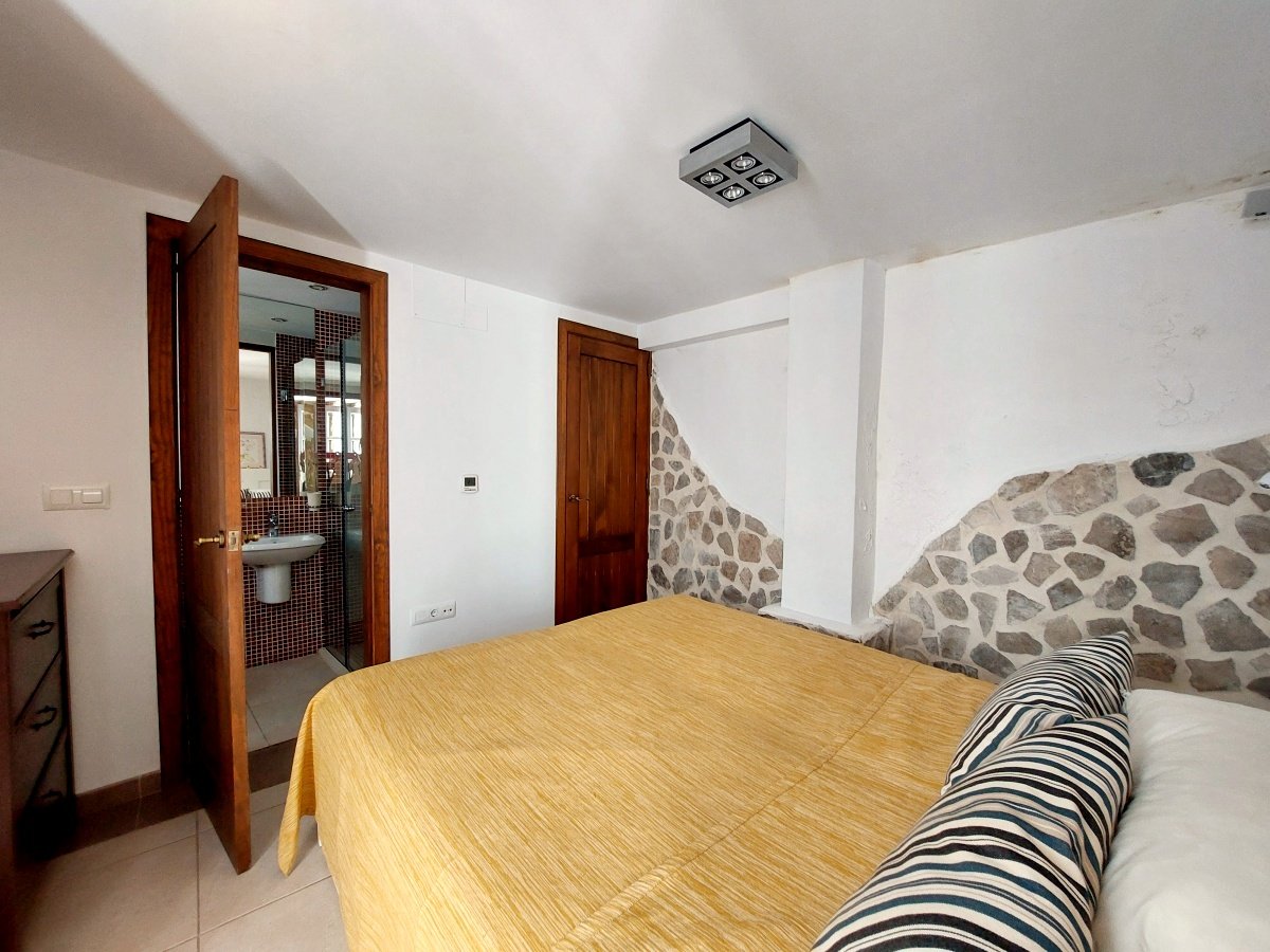 Andaluz Homes