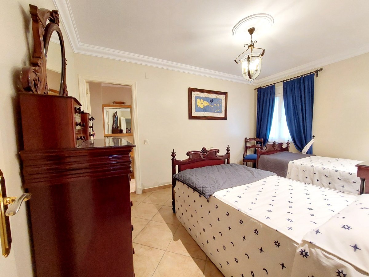 Andaluz Homes