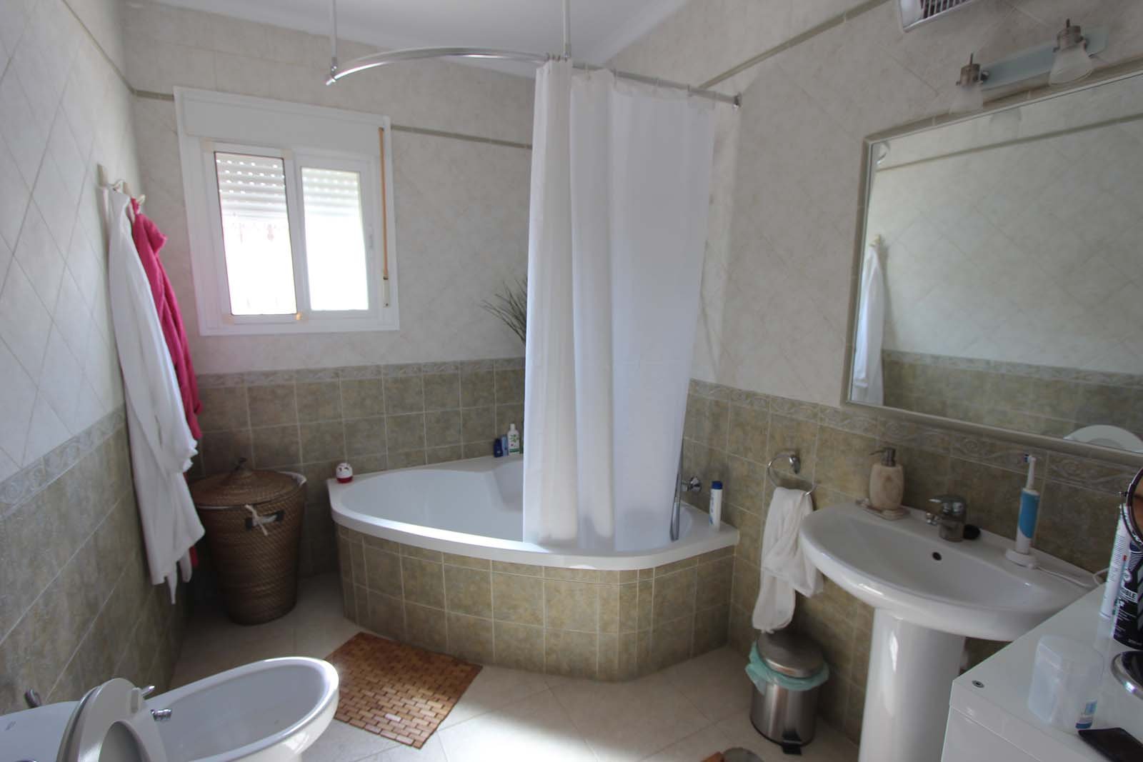 Andaluz Homes