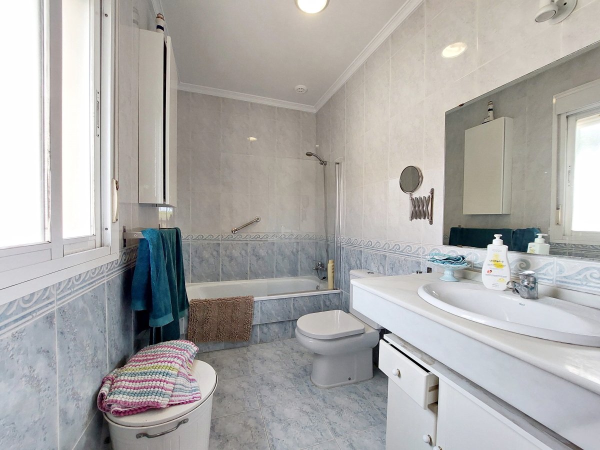 Andaluz Homes
