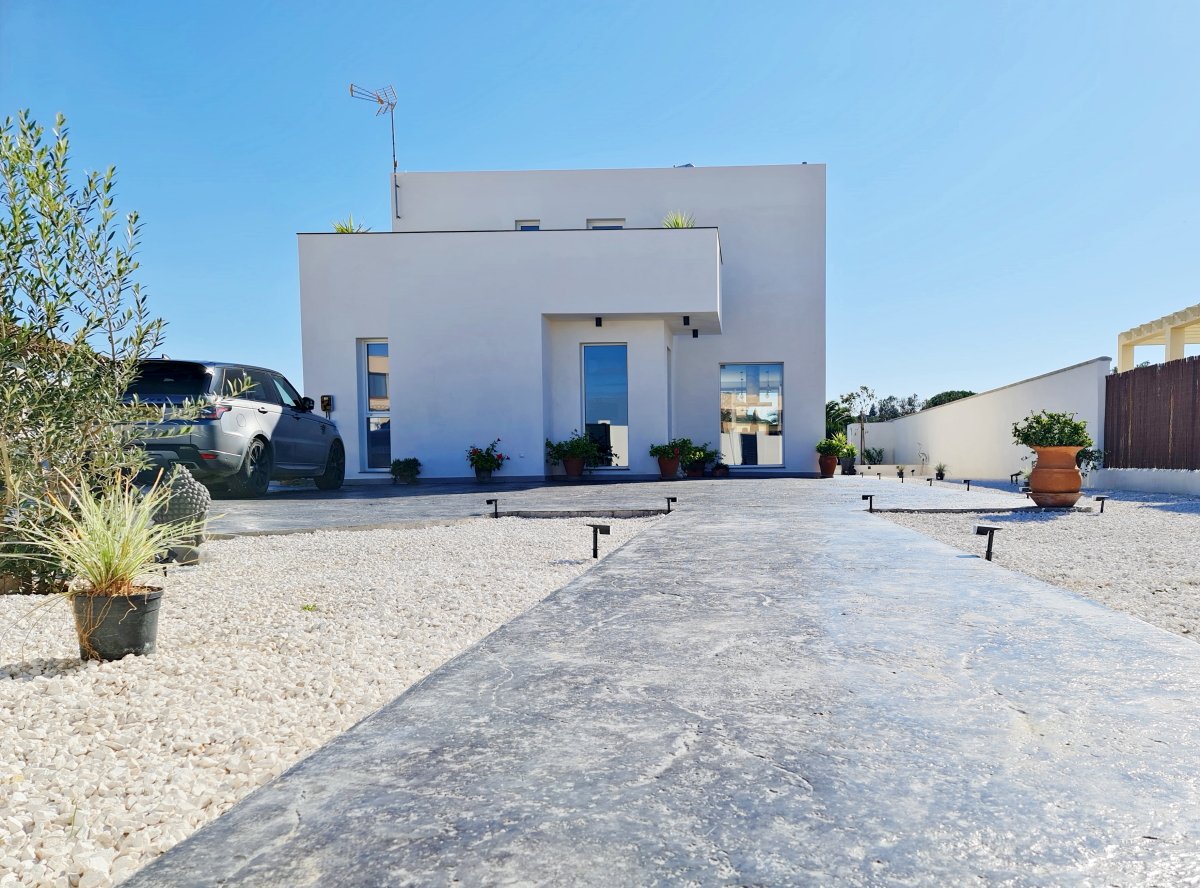 Andaluz Homes