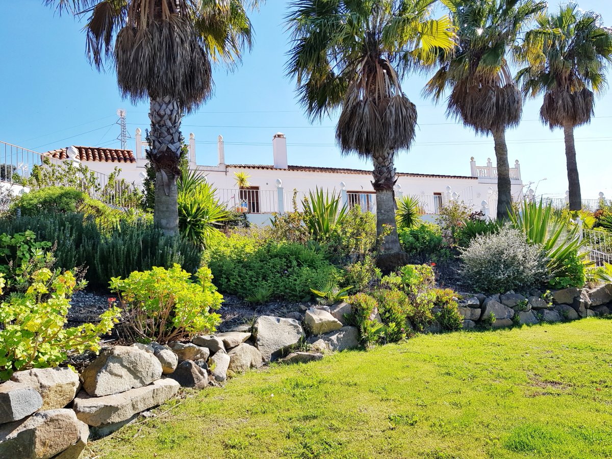 Andaluz Homes