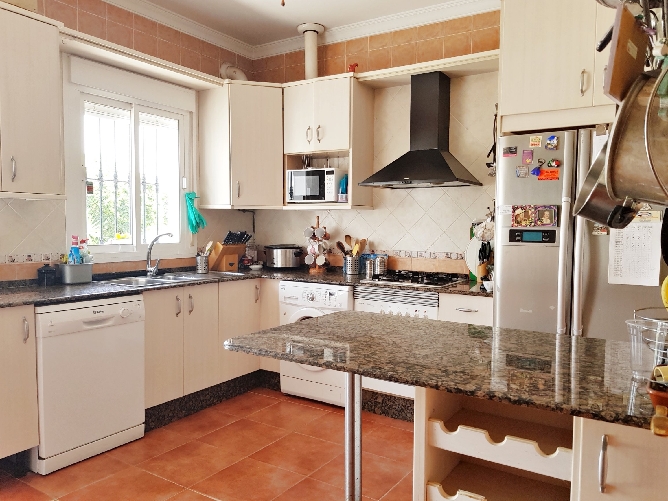 Andaluz Homes