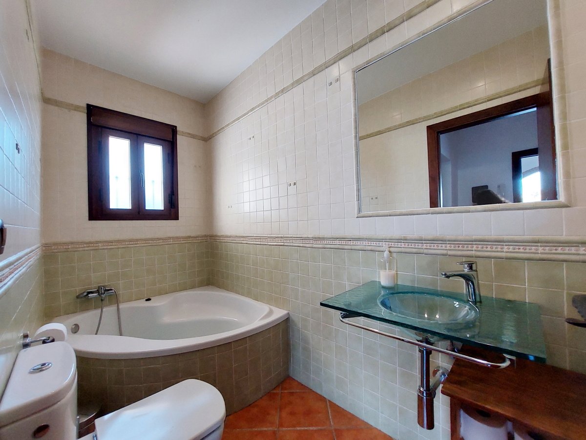 Andaluz Homes