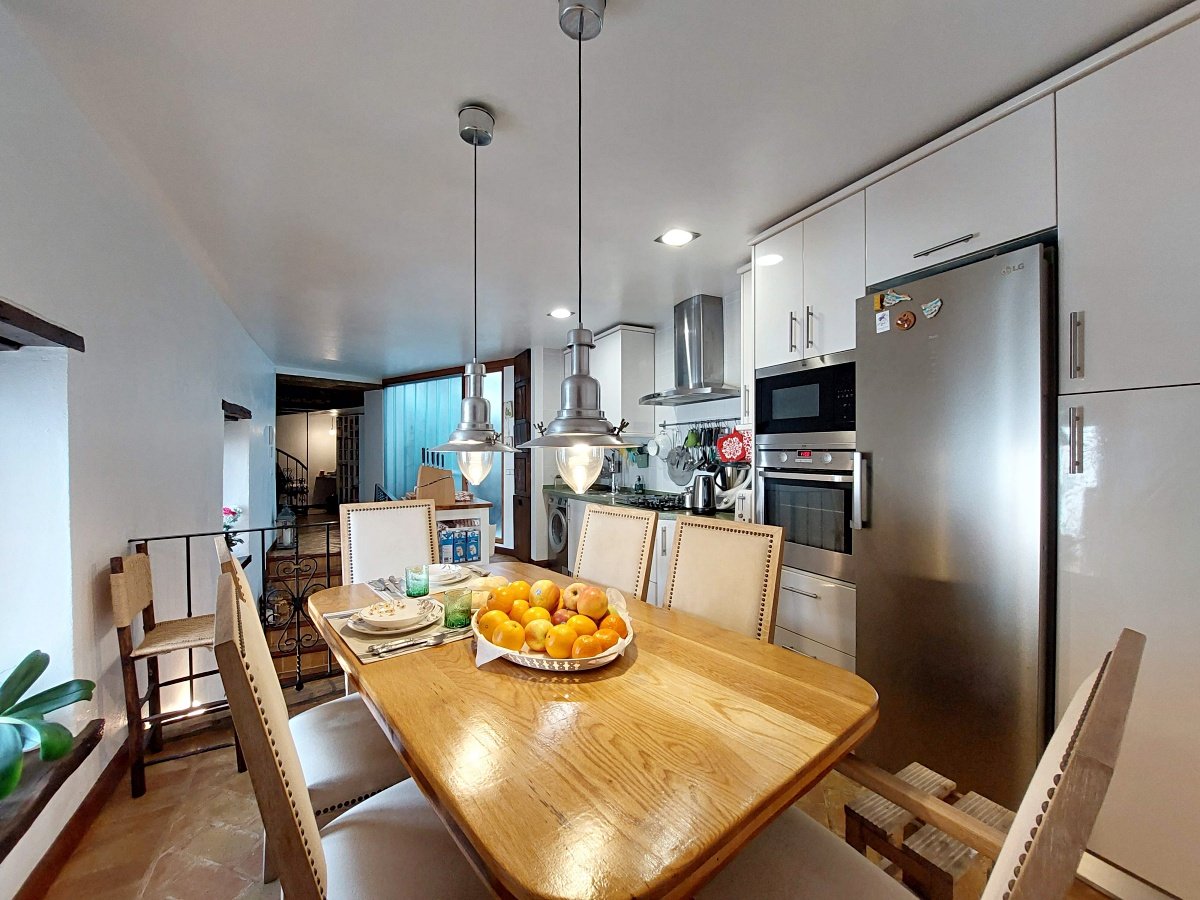 Andaluz Homes