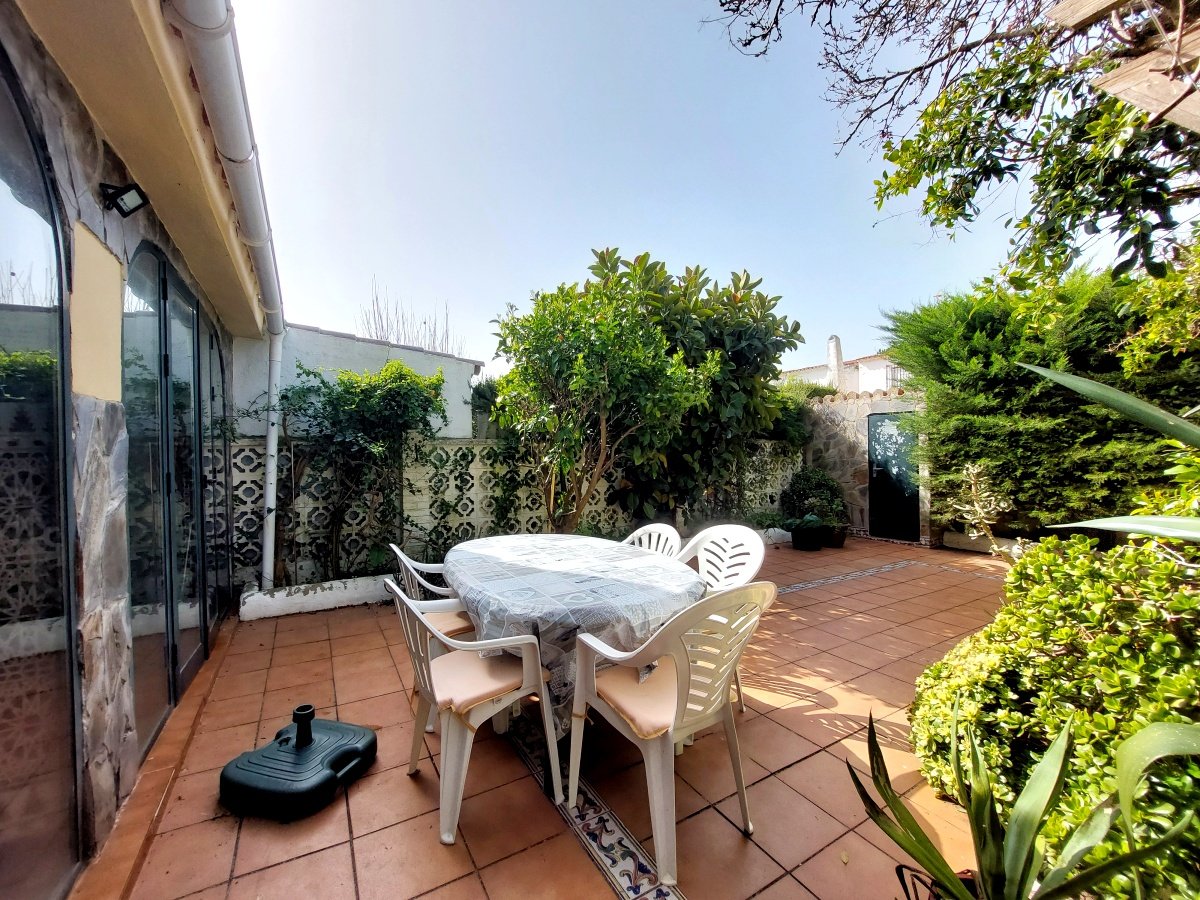 Andaluz Homes